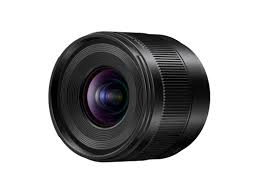 Panasonic Leica DG Summilux 9mm F1.7 Lens